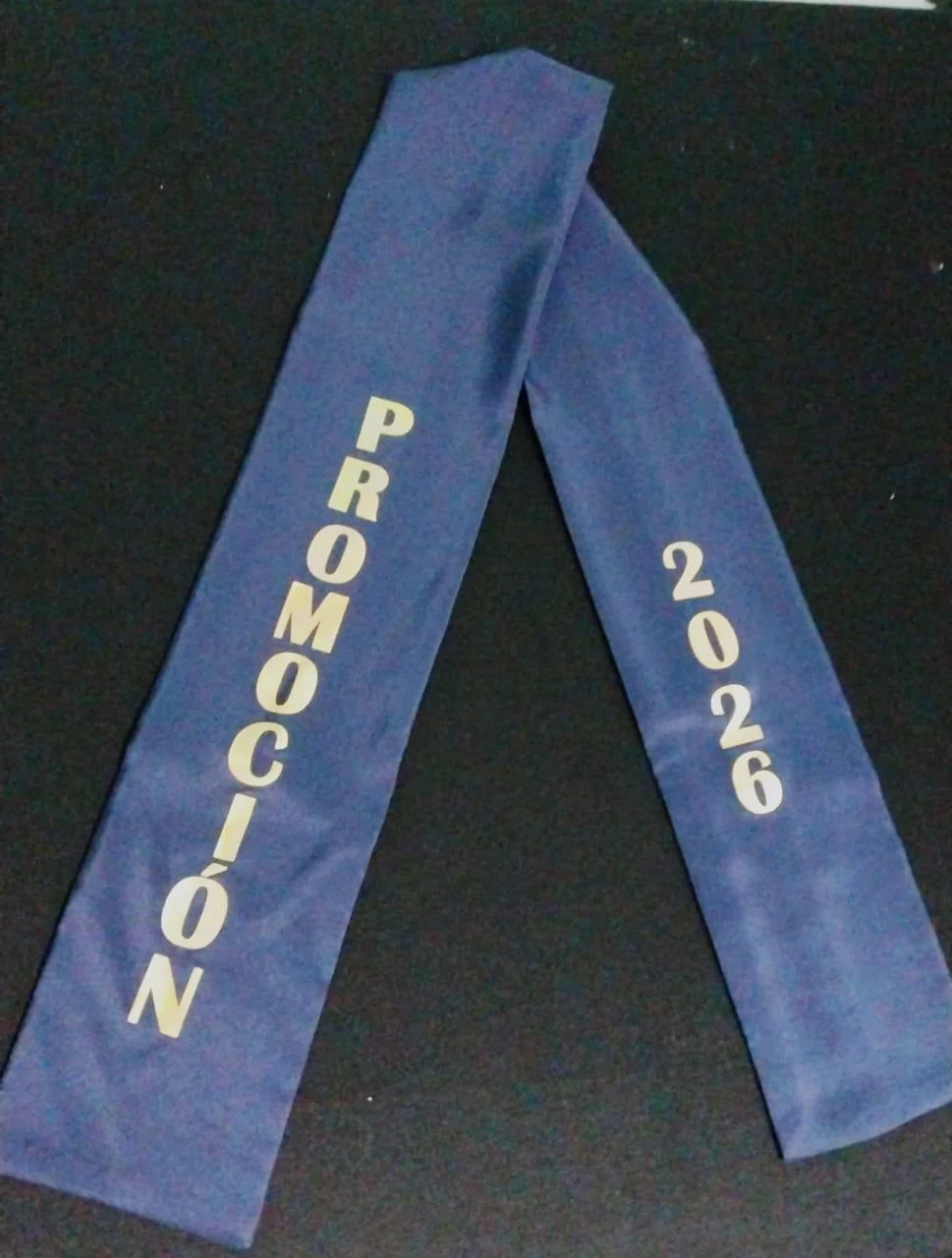 Productos personalizados para promoción de grado